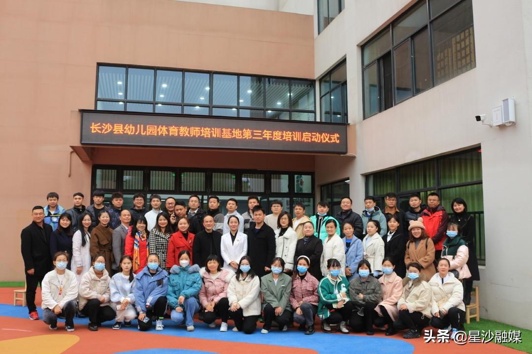 不問世事，何須頻撲。少年得誌且輕狂猜一正确生肖全面释义、实时解答解释落实